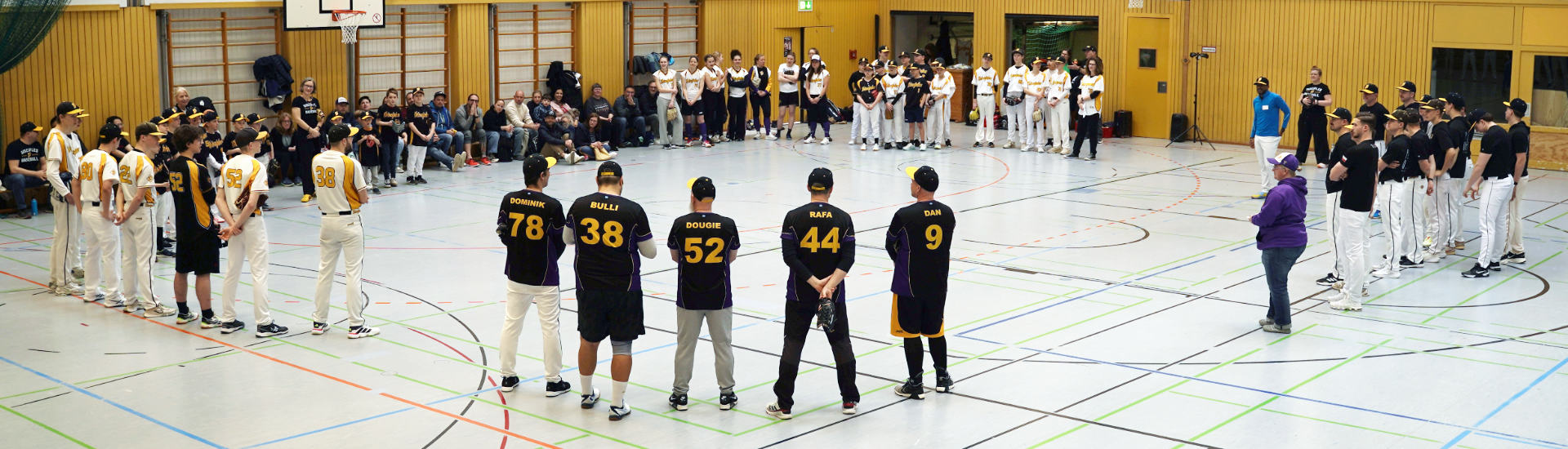 Alle Teams der Disciples beim gemeinsamen Training